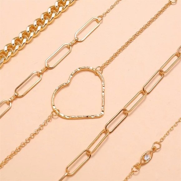 3/$30 💛 5pc Bracelet Set - Picture 4 of 6